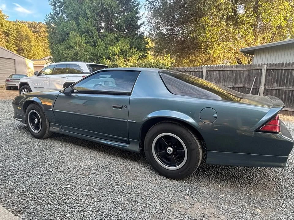 1992 Chevrolet Camaro 3rd Gen - Image 3 of 10