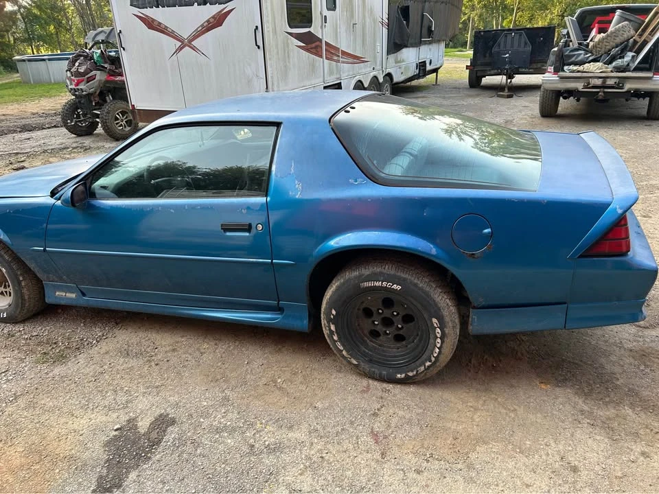 1992 Chevrolet Camaro 3rd Gen - Image 2 of 4