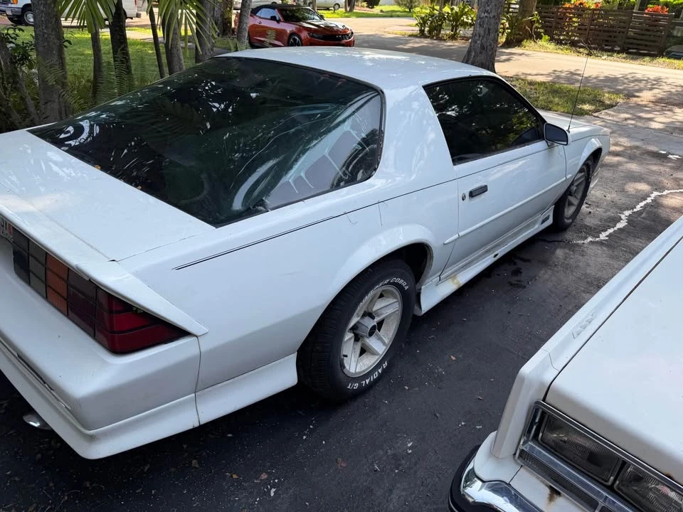 1992 Chevrolet Camaro 3rd Gen - Image 2 of 7