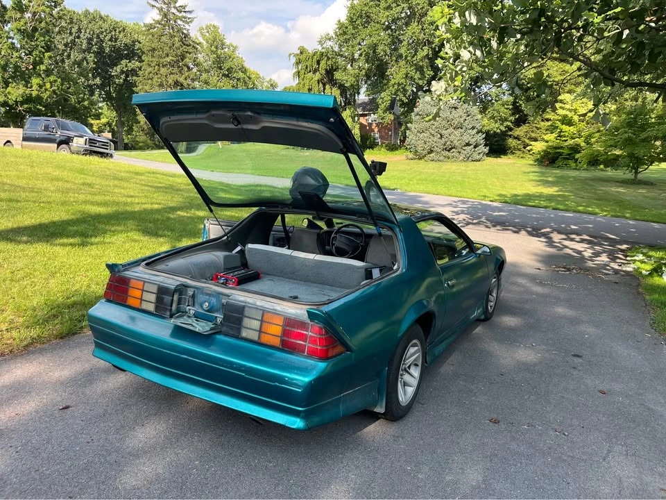 1992 Chevrolet Camaro 3rd Gen - Image 10 of 11