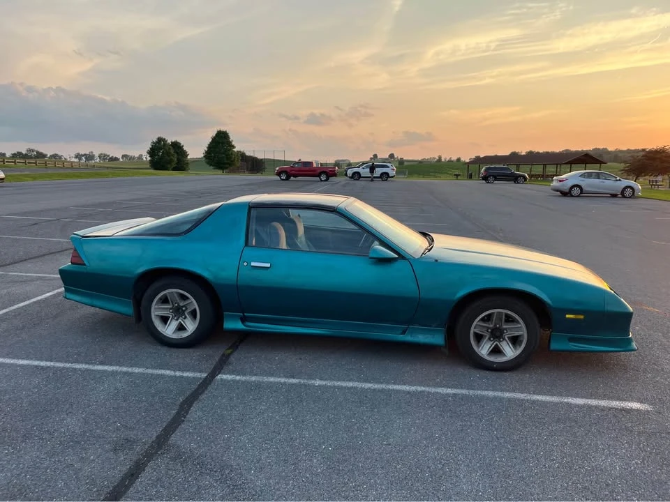 1992 Chevrolet Camaro 3rd Gen - Image 9 of 11