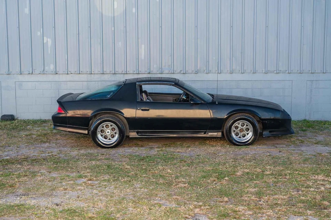 1992 Chevrolet Camaro 3rd Gen - Image 7 of 31