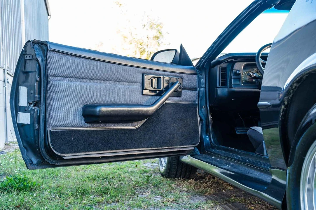 1992 Chevrolet Camaro 3rd Gen - Image 30 of 31