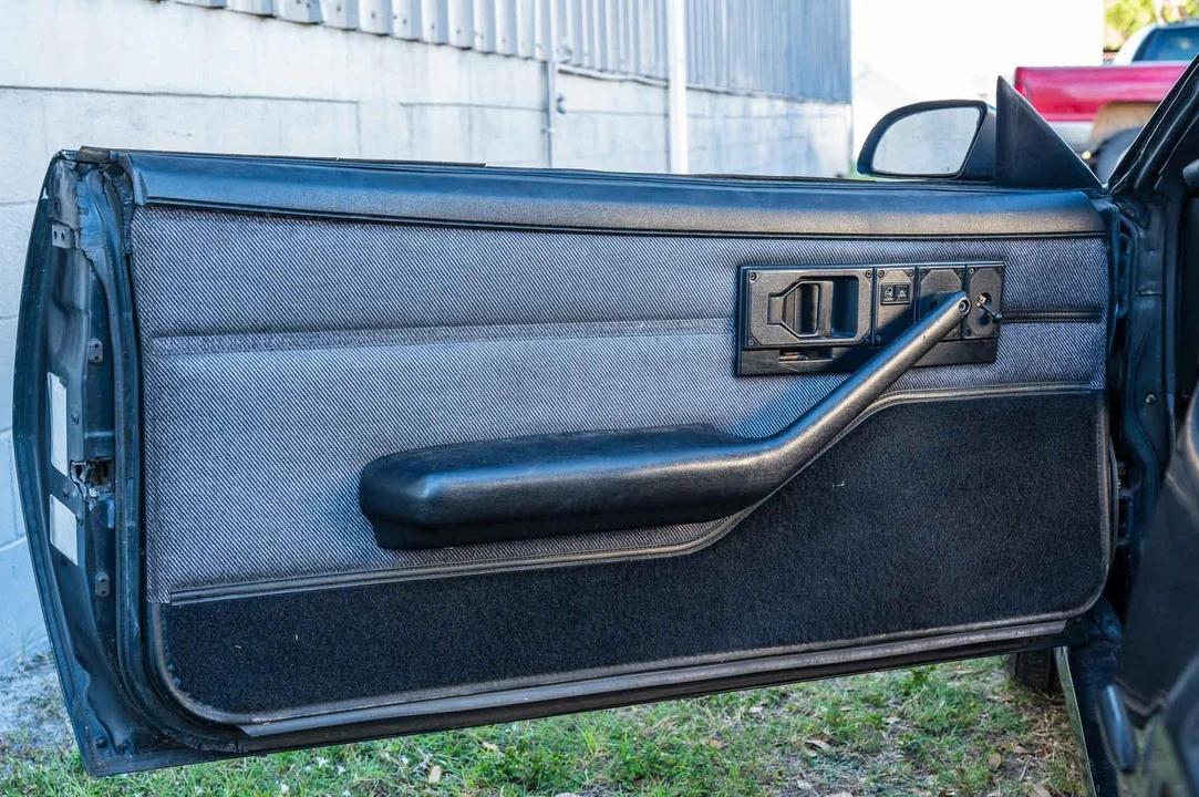 1992 Chevrolet Camaro 3rd Gen - Image 31 of 31