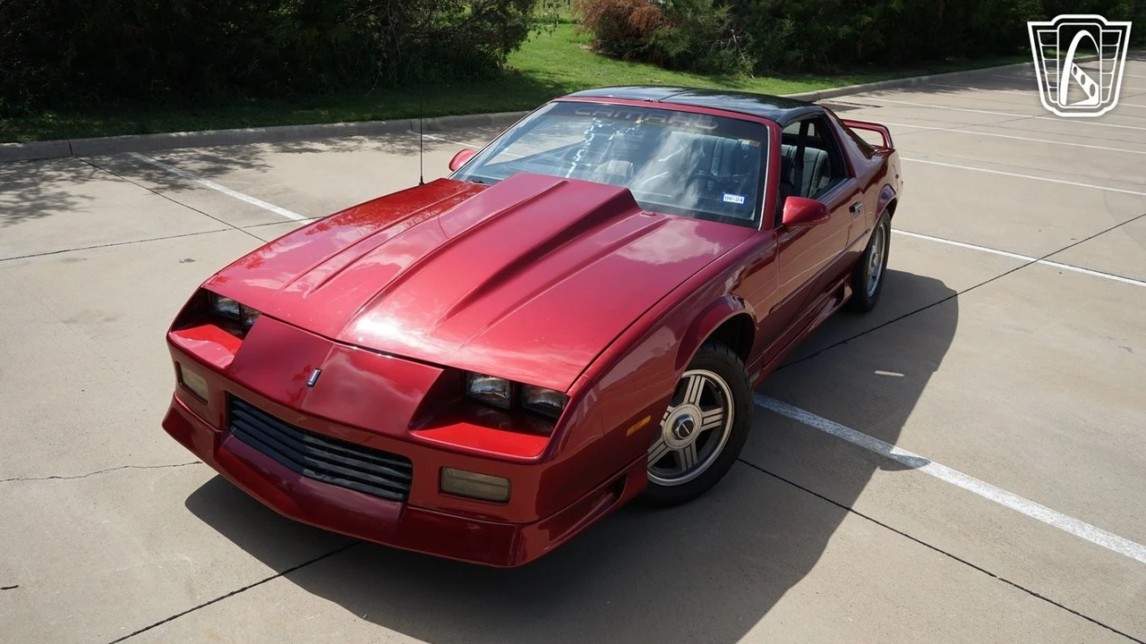 1992 Chevrolet Camaro 3rd Gen - Image 3 of 12