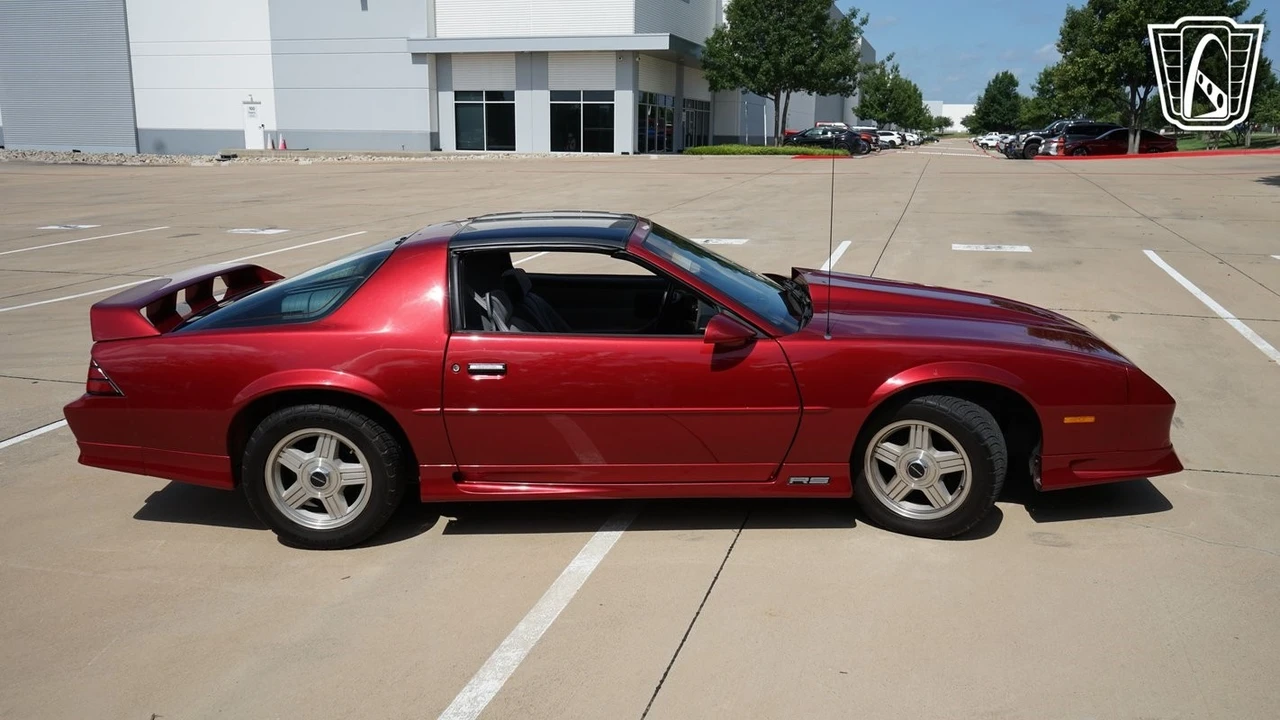 1992 Chevrolet Camaro 3rd Gen - Image 19 of 21
