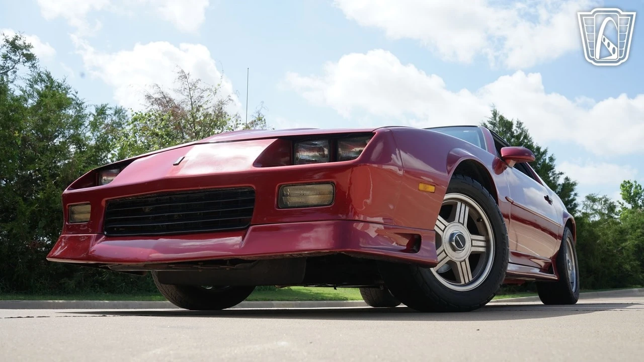 1992 Chevrolet Camaro 3rd Gen - Image 5 of 12