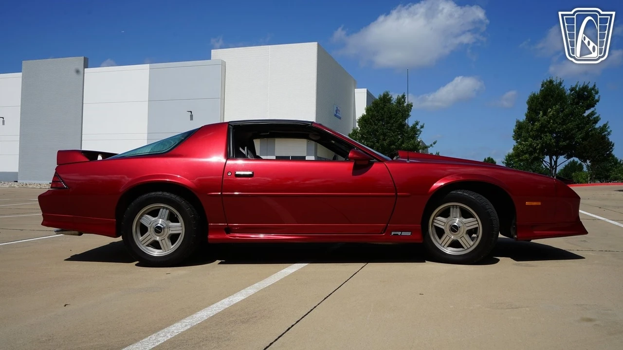 1992 Chevrolet Camaro 3rd Gen - Image 20 of 21