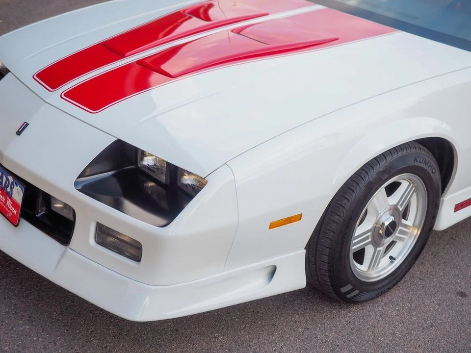 1992 Chevrolet - Image 18 of 31