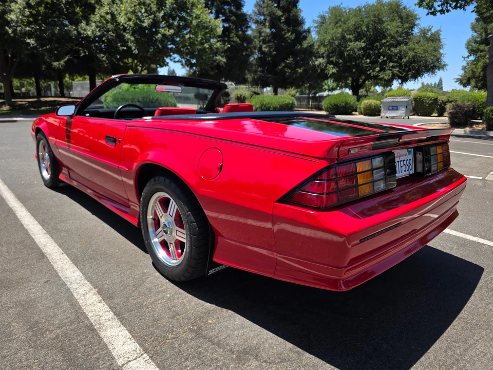 1992 Chevrolet Camaro 3rd Gen - Image 9 of 31
