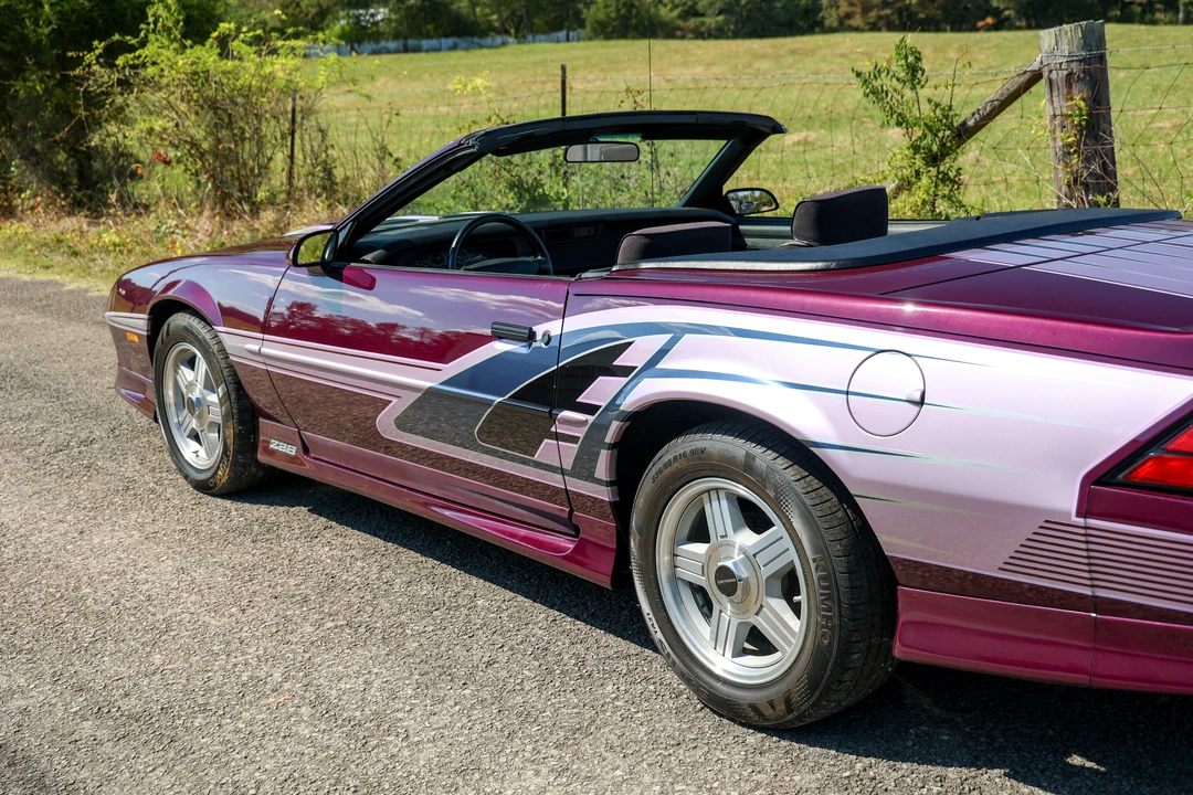 1992 Chevrolet Camaro 3rd Gen - Image 24 of 31
