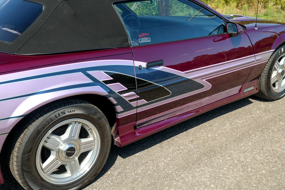 1992 Chevrolet Camaro 3rd Gen - Image 25 of 31