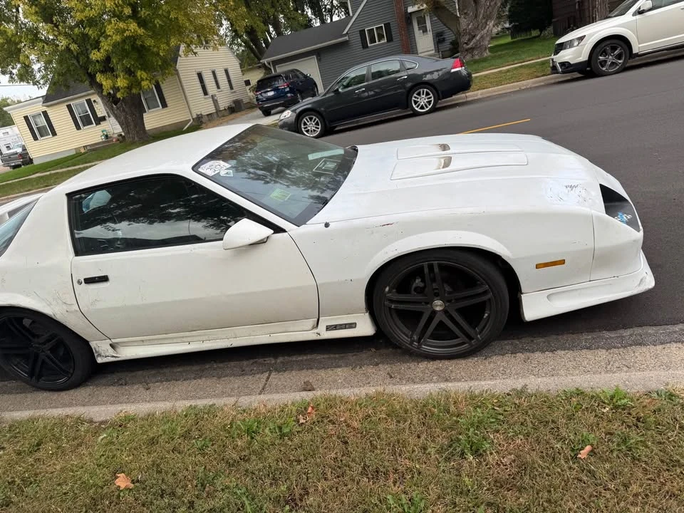 1992 Chevrolet Camaro 3rd Gen - Image 7 of 8