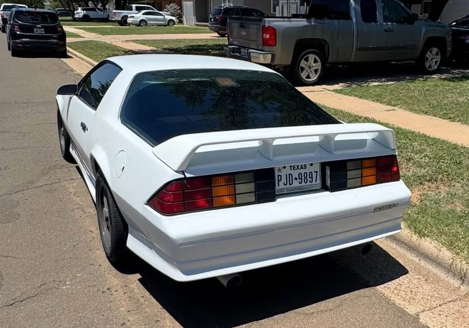 1992 Chevrolet Camaro 3rd Gen - Image 2 of 8