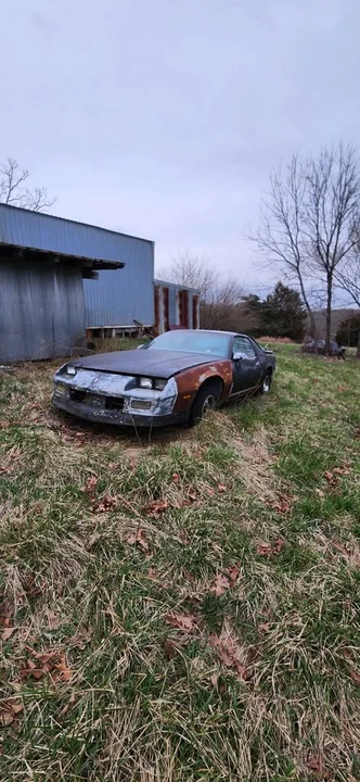 1992 Chevrolet Camaro 3rd Gen - Image 2 of 17