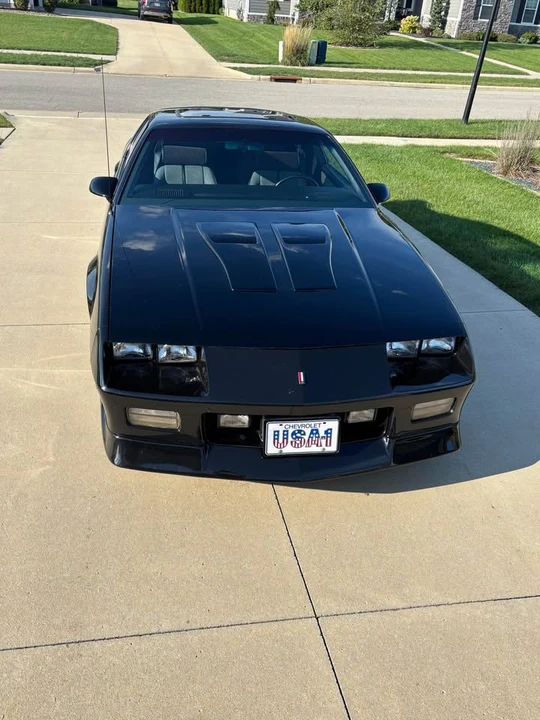 1992 Chevrolet Camaro 3rd Gen - Image 2 of 19
