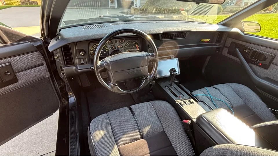 1992 Chevrolet Camaro 3rd Gen - Image 7 of 19