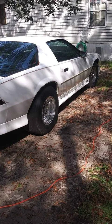 1992 Chevrolet Camaro - Image 16 of 17