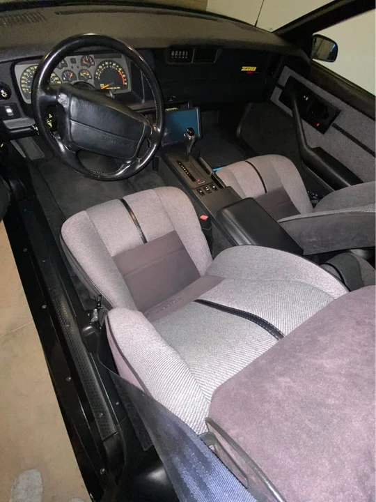 1992 Chevrolet Camaro 3rd Gen - Image 17 of 19