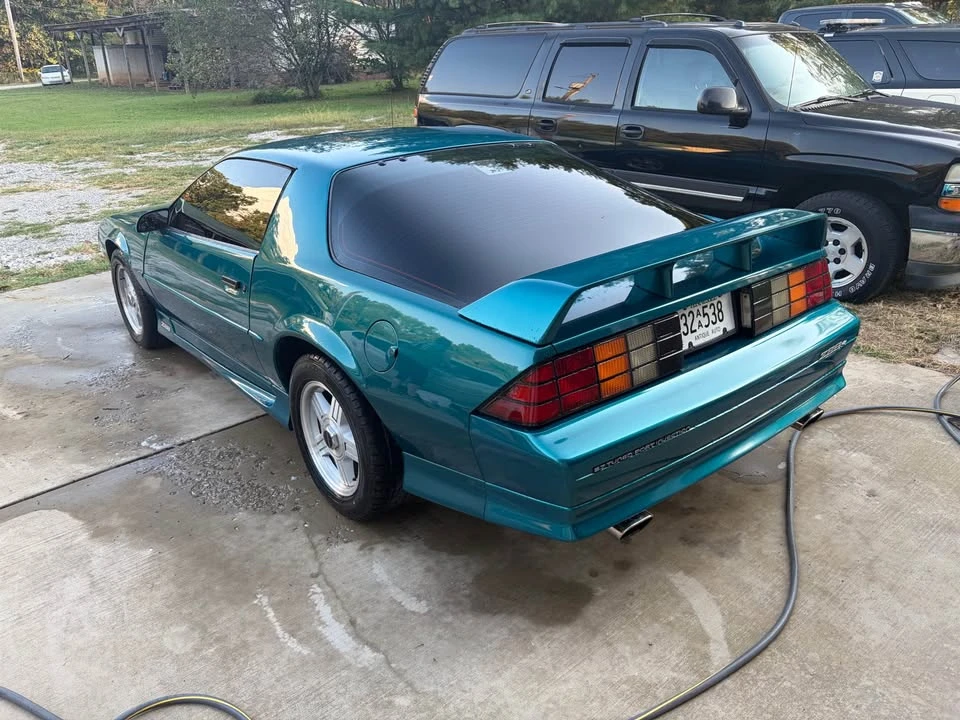 1992 Chevrolet Camaro - Image 6 of 8