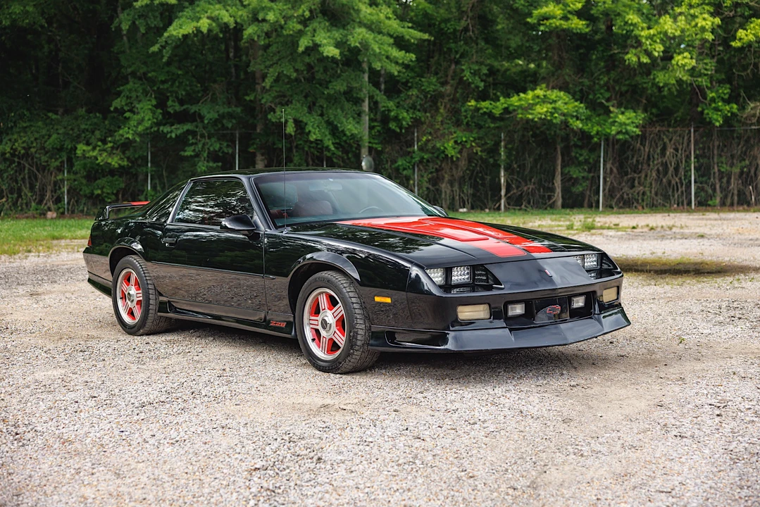 1992 Chevrolet Camaro 3rd Gen - Image 5 of 31