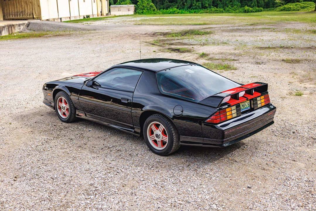 1992 Chevrolet Camaro 3rd Gen - Image 12 of 31