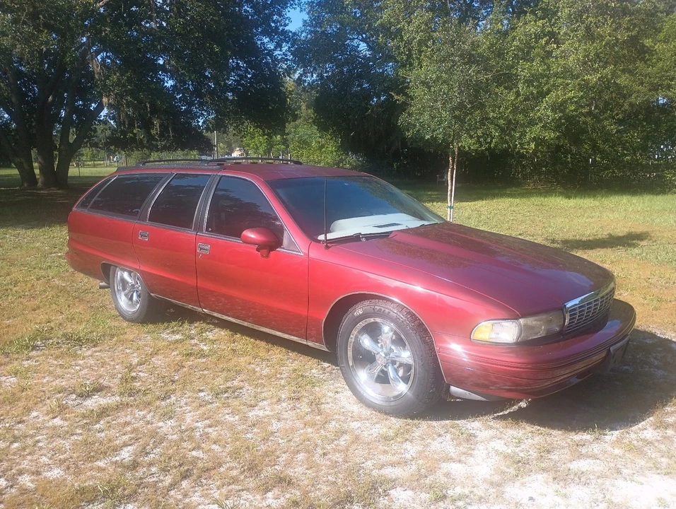 1992 Chevrolet Caprice - Image 2 of 21