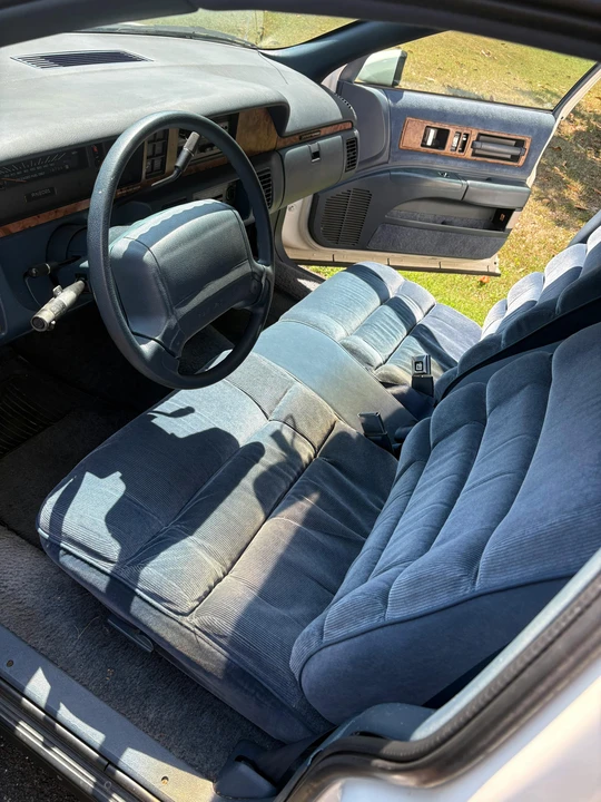 1992 Chevrolet Caprice - Image 7 of 13