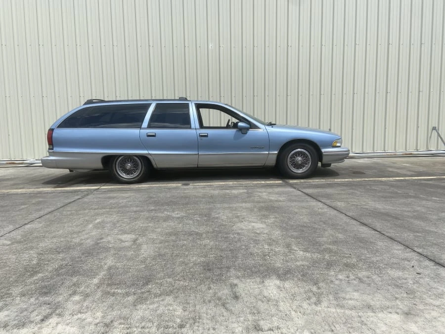 1992 Chevrolet Caprice - Image 10 of 11