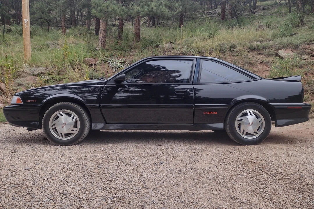 1992 Chevrolet Cavalier - Image 3 of 31