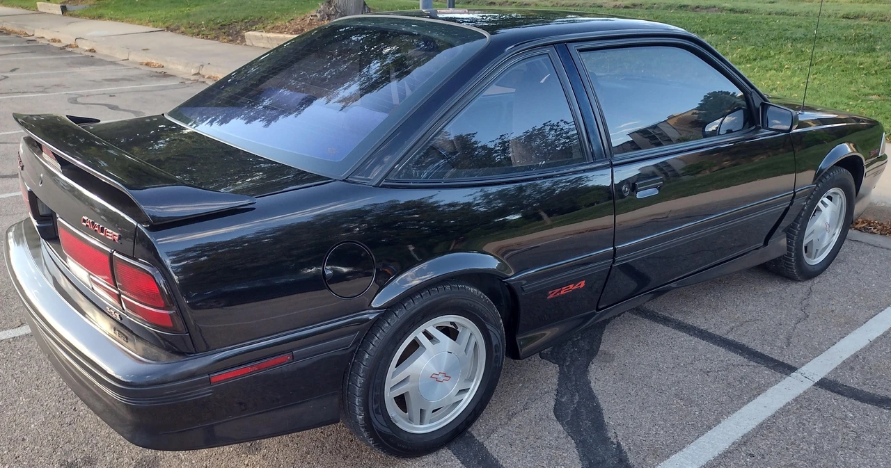 1992 Chevrolet Cavalier - Image 9 of 31