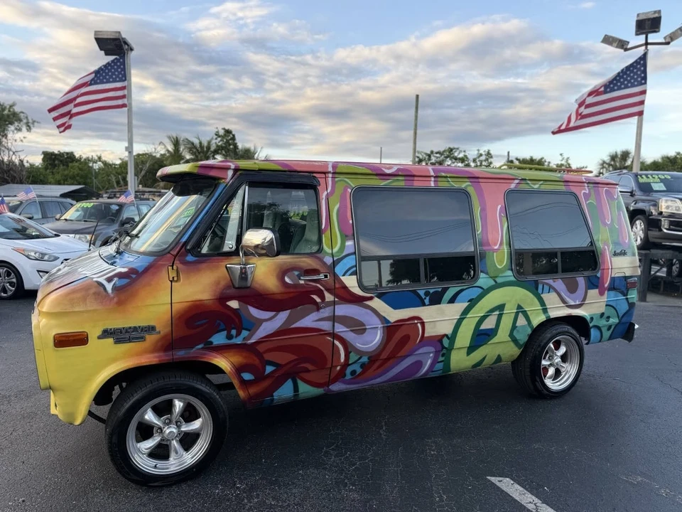 1992 Chevrolet G-Series Van - Image 3 of 12