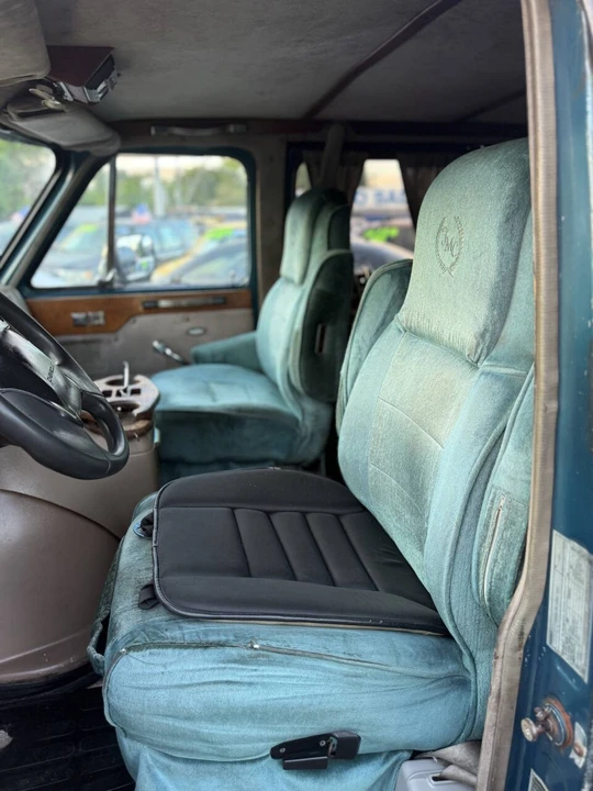 1992 Chevrolet G-Series Van - Image 13 of 21