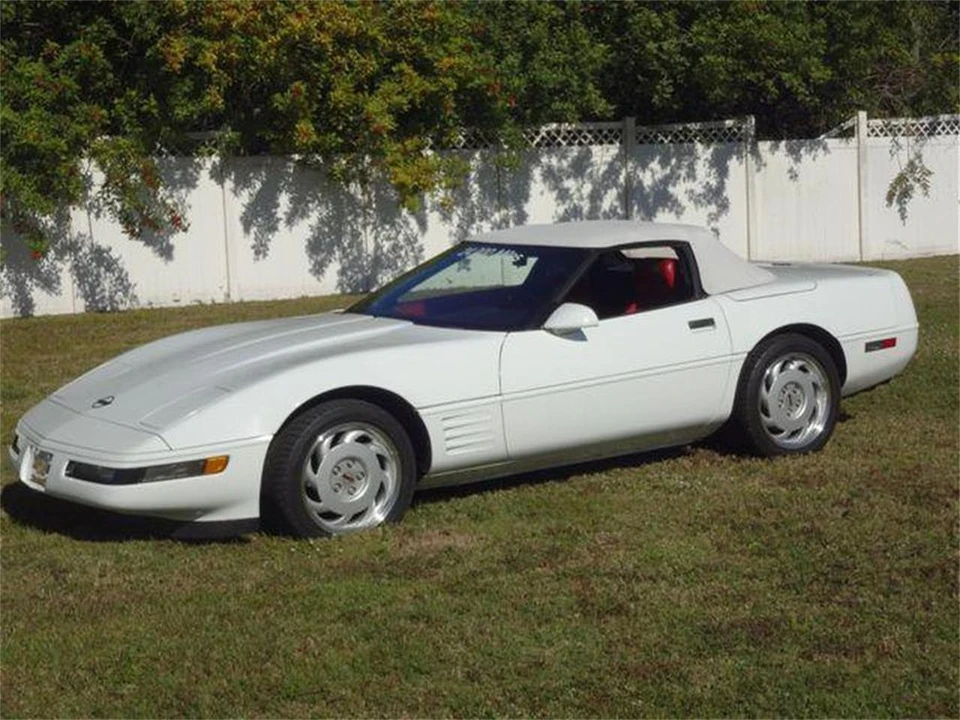 1992 Chevrolet - Image 12 of 31