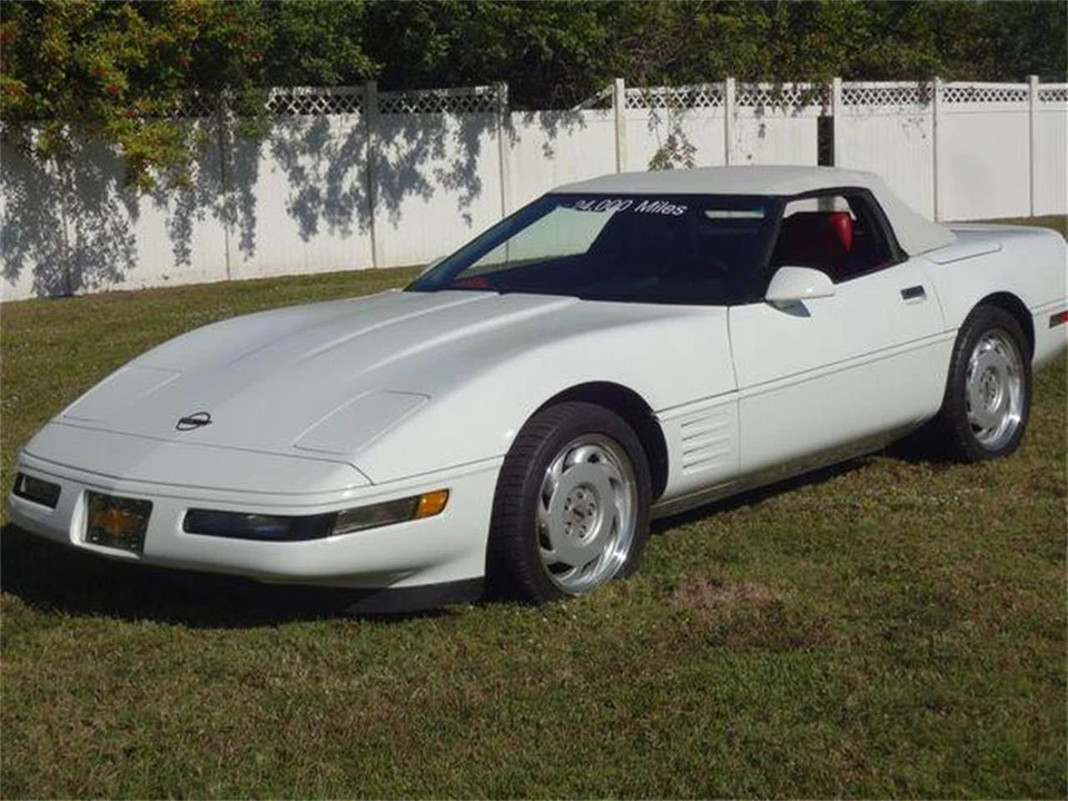 1992 Chevrolet - Image 11 of 31