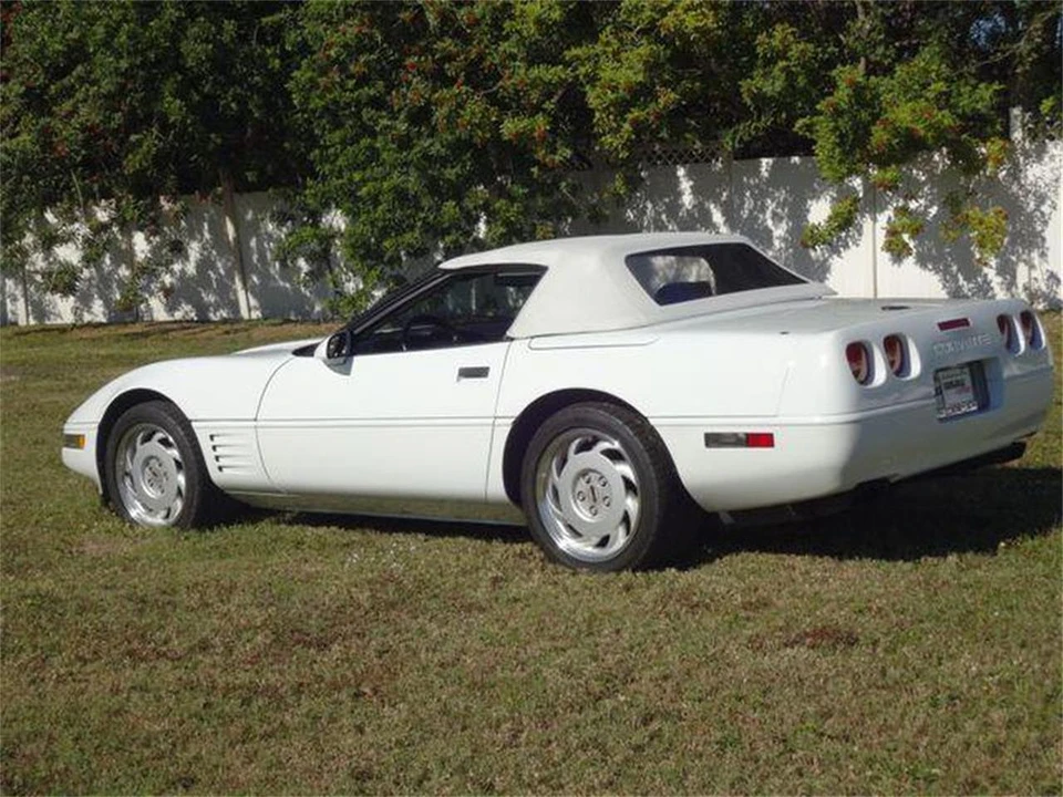 1992 Chevrolet - Image 18 of 31
