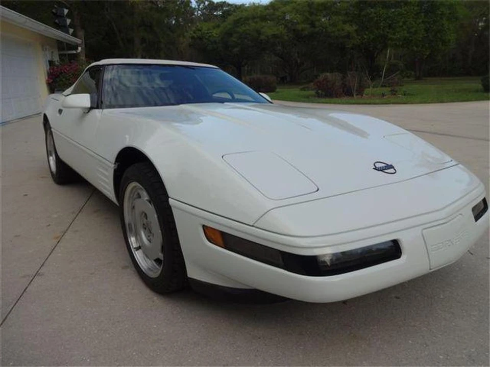 1992 Chevrolet - Image 5 of 31