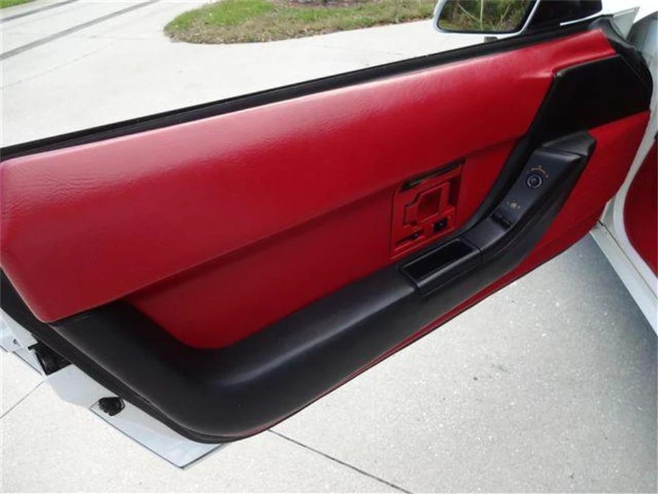 1992 Chevrolet - Image 23 of 31