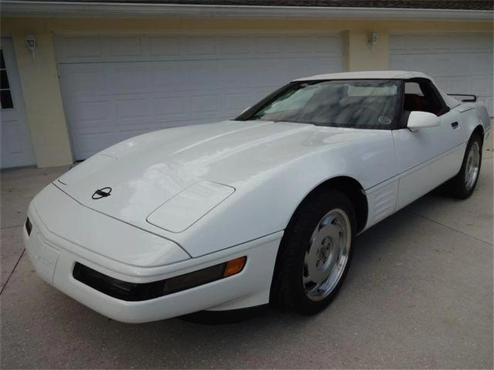 1992 Chevrolet - Image 8 of 31
