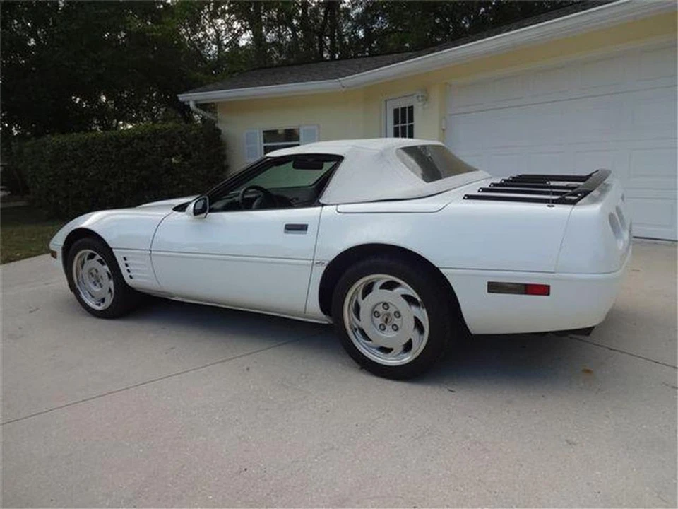 1992 Chevrolet - Image 14 of 31