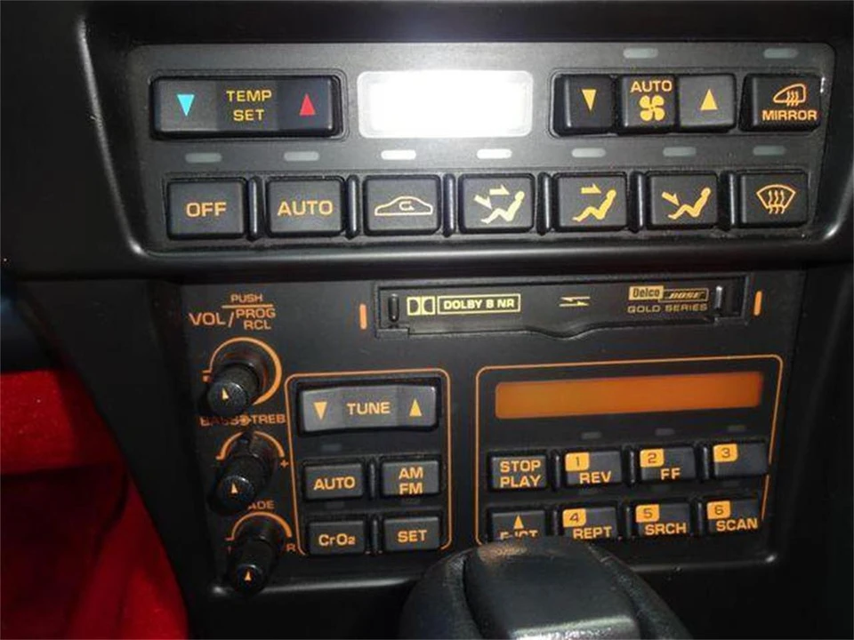 1992 Chevrolet - Image 26 of 31