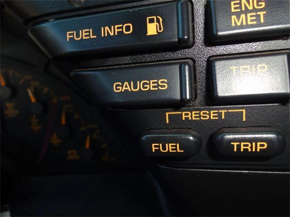 1992 Chevrolet - Image 30 of 31