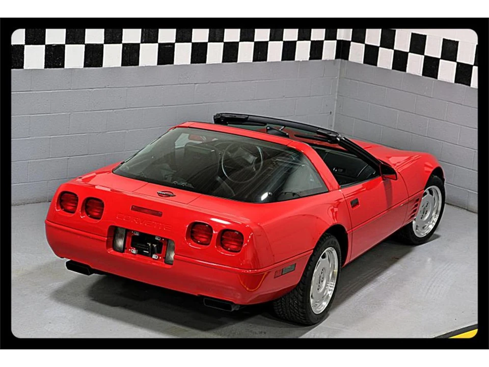 1992 Chevrolet Corvette C4 - Image 8 of 31