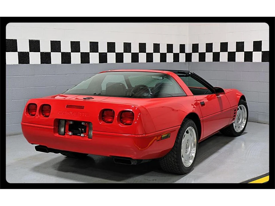 1992 Chevrolet Corvette C4 - Image 9 of 31