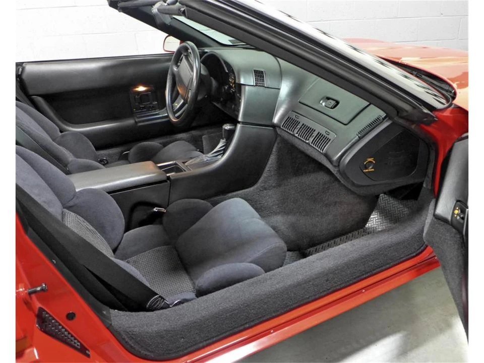 1992 Chevrolet Corvette C4 - Image 11 of 31
