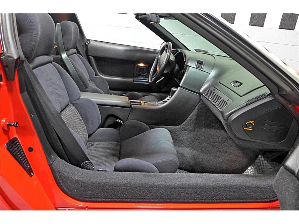 1992 Chevrolet Corvette C4 - Image 12 of 31