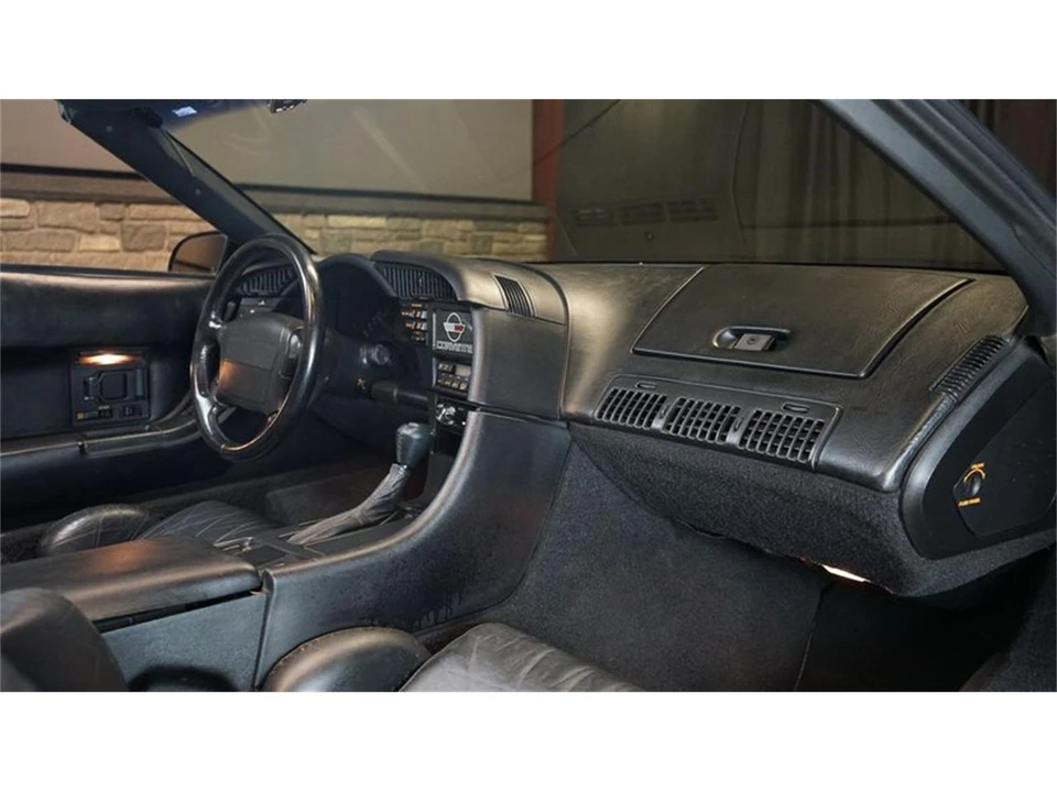 1992 Chevrolet Corvette C4 - Image 13 of 31
