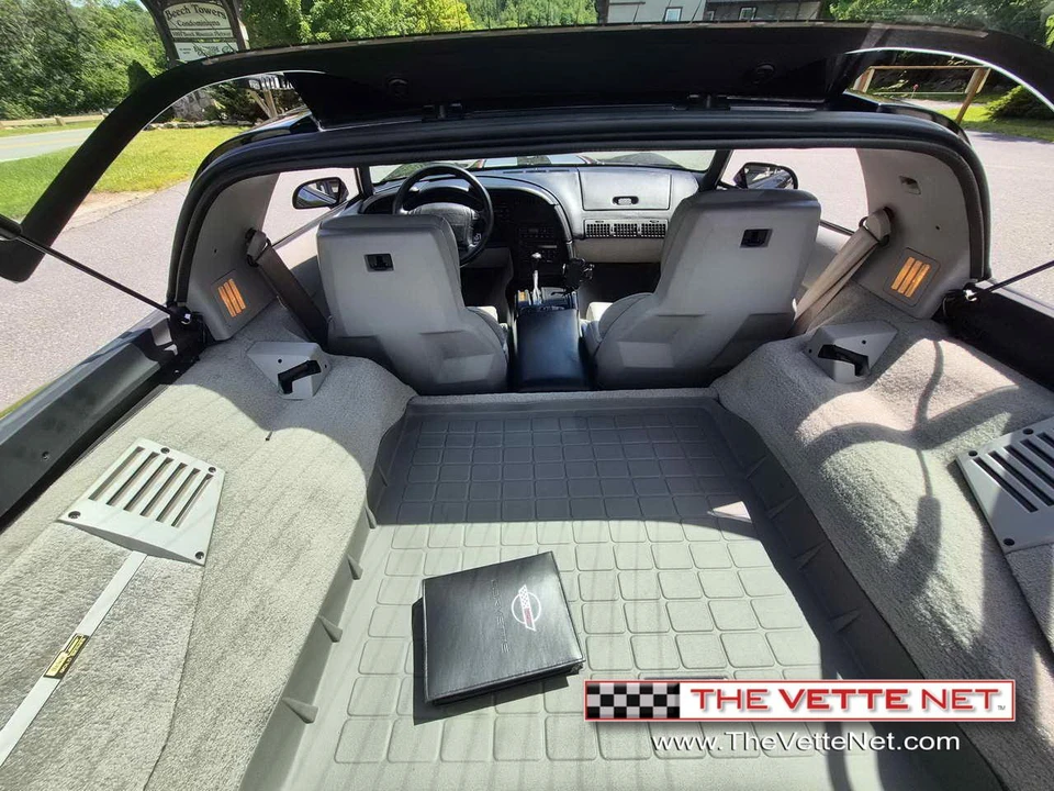 1992 Chevrolet Corvette C4 - Image 7 of 31