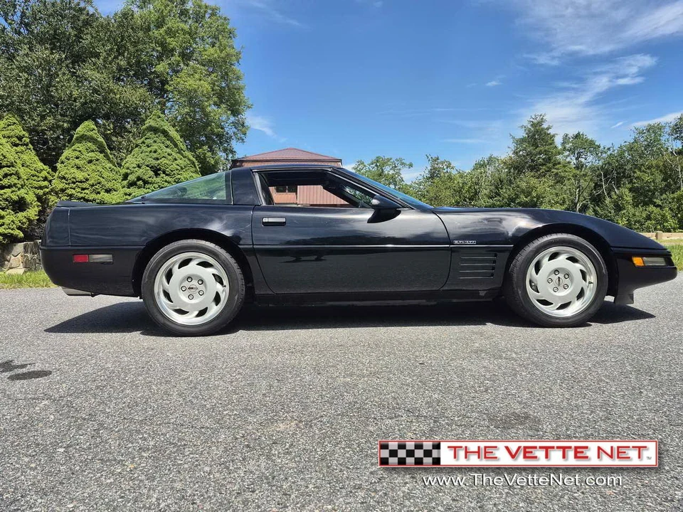 1992 Chevrolet Corvette C4 - Image 14 of 31