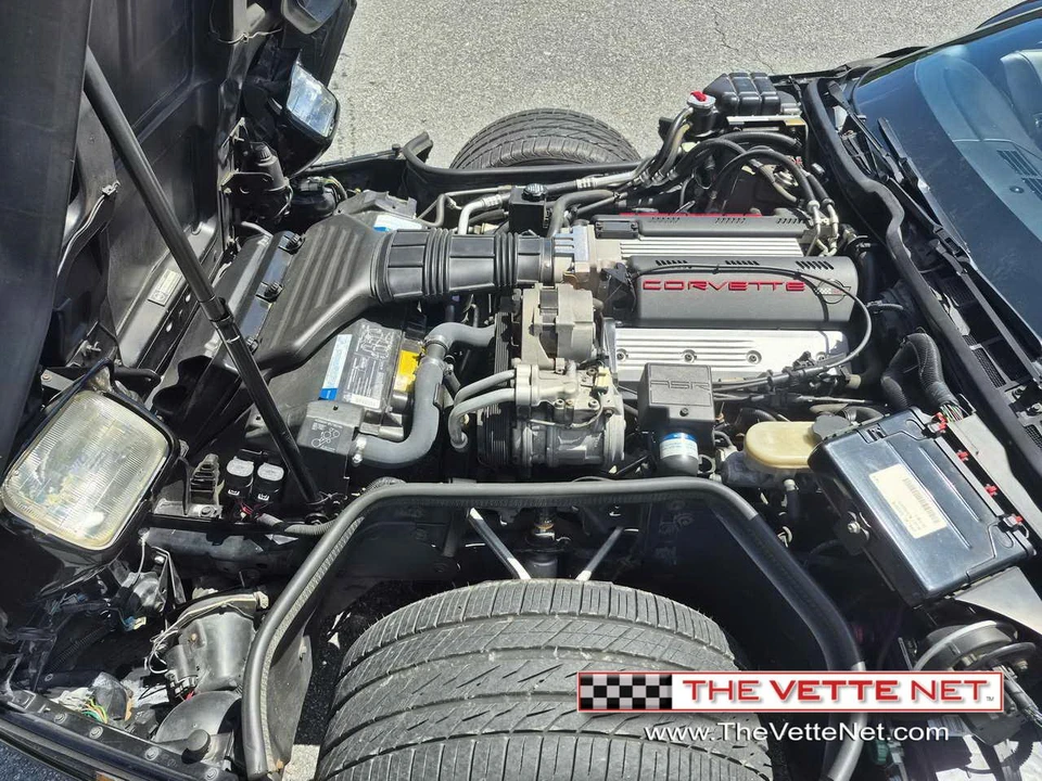 1992 Chevrolet Corvette C4 - Image 23 of 31